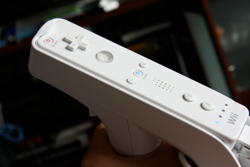 Illustration for article titled Wii Zapper Hands On (Verdict: Shoot From the Hip)